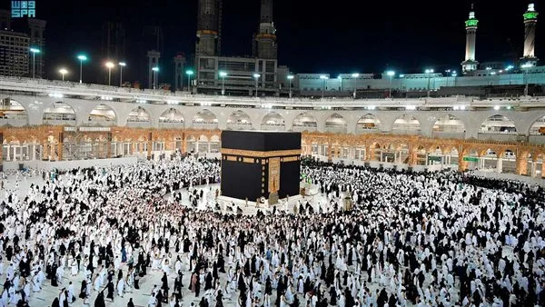 السعودية تُعلن بدء موسم العمرة وفتح التسجيل للتأشيرات والتصاريح السعودية تُعلن بدء موسم العمرة وفتح التسجيل للتأشيرات والتصاريح