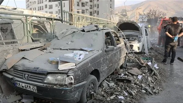 السفير الإيراني في الأمم المتحدة: عدد القتلى جراء الهجمات الإسرائيلية يصل إلى 78 والجرحى 320 السفير الإيراني في الأمم المتحدة: عدد القتلى جراء الهجمات الإسرائيلية يصل إلى 78 والجرحى 320