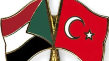 والي القضارف يقدّم التكريم لمنظمة وقف الديانة التركية