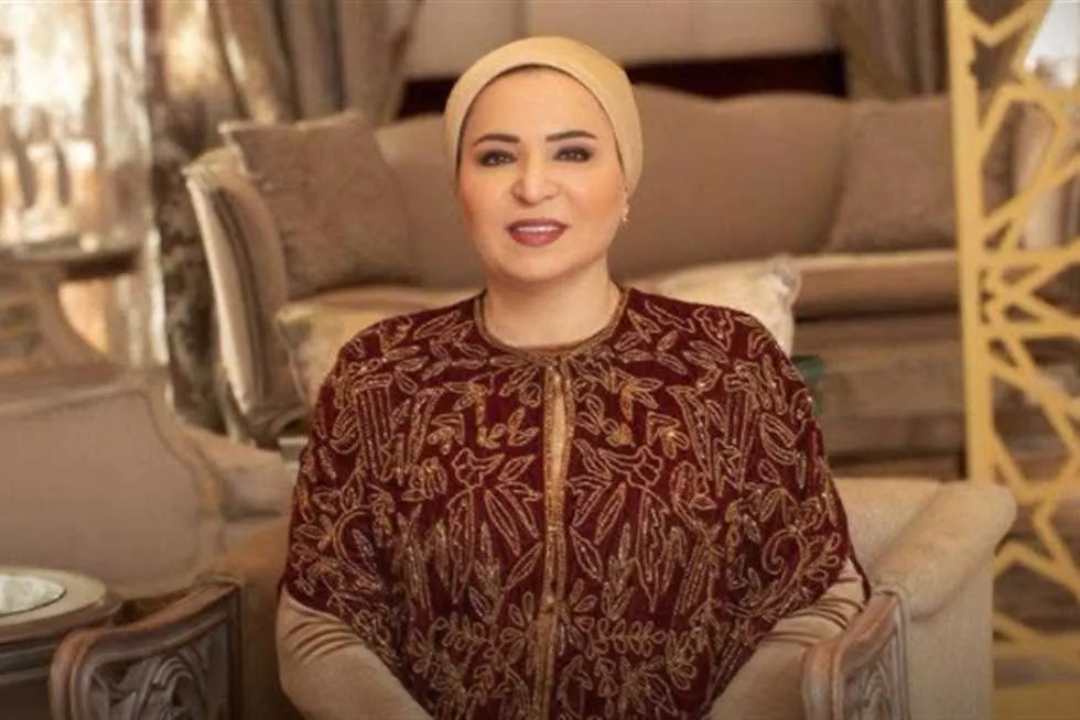 السيدة انتصار السيسي تبارك الشعب المصري والدول العربية والإسلامية بمناسبة عيد الأضحى.
