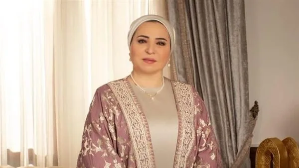 السيدة انتصار السيسي تقدم العزاء لعائلة خالد شوقي: تضحياته ستبقى محفورة في ذاكرة كل مصري السيدة انتصار السيسي تقدم العزاء لعائلة خالد شوقي: تضحياته ستبقى محفورة في ذاكرة كل مصري