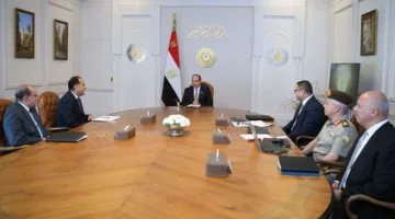 السيسي يؤكد على أهمية تسريع تنفيذ المشاريع والبنية التحتية في الساحل الشمالي