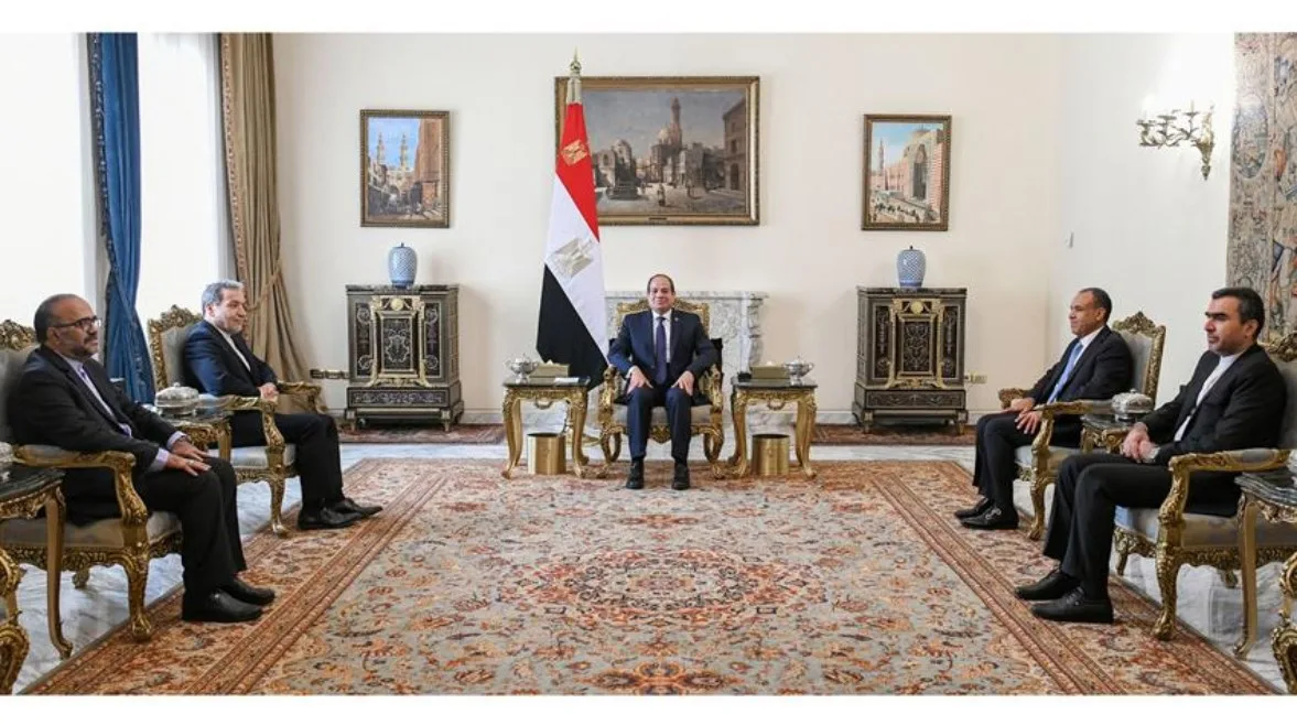 السيسي يجدد تأكيد مصر على رفضها لتوسيع نطاق الصراع في المنطقة. السيسي يجدد تأكيد مصر على رفضها لتوسيع نطاق الصراع في المنطقة.