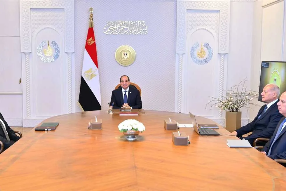 السيسي يوافق على مبادرة “مصر معاكم” لدعم أبناء الشهداء القصر لاستثمار أموالهم. السيسي يوافق على مبادرة “مصر معاكم” لدعم أبناء الشهداء القصر لاستثمار أموالهم.