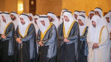 الشرقي يشارك في صلاة عيد الأضحى في جامع الشيخ زايد بالفجيرة