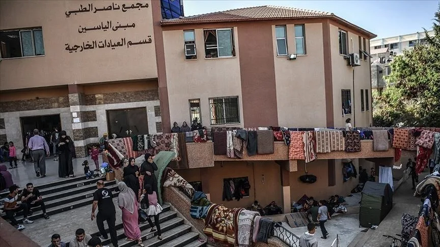 الصحة: حالة من الذعر بعد طلب الاحتلال إخلاء منطقة مجمع ناصر وما حوله في جنوب القطاع الصحة: حالة من الذعر بعد طلب الاحتلال إخلاء منطقة مجمع ناصر وما حوله في جنوب القطاع
