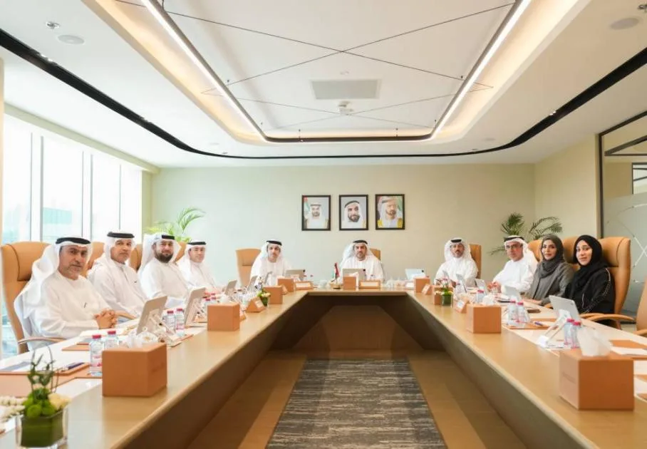 «الصحة في الإمارات» تقدم تقرير الأداء المالي «الصحة في الإمارات» تقدم تقرير الأداء المالي