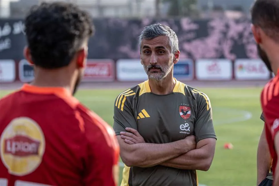 العين الحمراء للاعبي الأهلي: ريبيرو يكشف عن توتره العين الحمراء للاعبي الأهلي: ريبيرو يكشف عن توتره