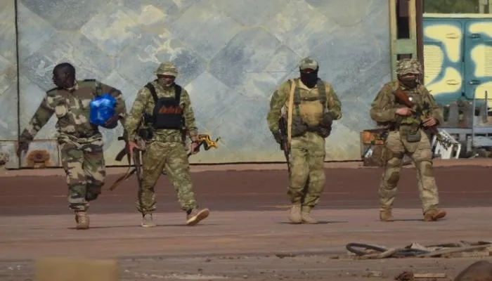 «الفرقة الأفريقية».. التحدي «الصعب» في جغرافيا مالي «المشتعلة» «الفرقة الأفريقية».. التحدي «الصعب» في جغرافيا مالي «المشتعلة»