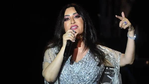 الفنانة لطيفة تنعي شقيقها نور الدين: «كنت أتحدث معه أمس يا حبيبي» الفنانة لطيفة تنعي شقيقها نور الدين: «كنت أتحدث معه أمس يا حبيبي»