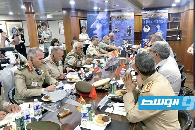 الفيتوري غريبيل يشارك في مؤتمر عن الهجرة والإرهاب والجريمة المنظمة في فرنسا الفيتوري غريبيل يشارك في مؤتمر عن الهجرة والإرهاب والجريمة المنظمة في فرنسا