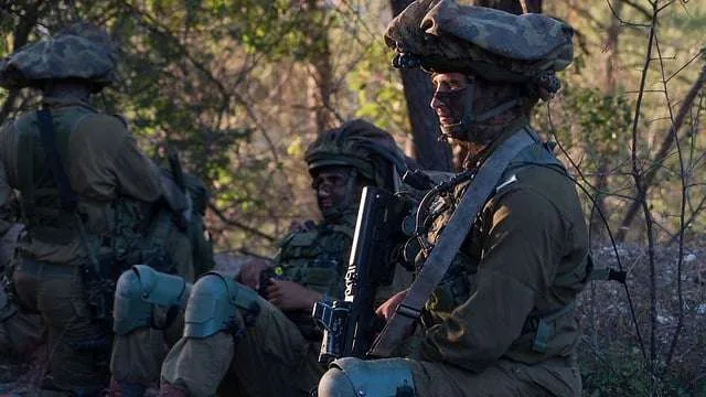 “القوات الخاصة الإسرائيلية تقوم بعمليات سرية في إيران قبل تنفيذ الهجمات: ‘تفاصيل'”
13 يونيو 2025 | 12:21 ظهراً “القوات الخاصة الإسرائيلية تقوم بعمليات سرية في إيران قبل تنفيذ الهجمات: ‘تفاصيل'”
13 يونيو 2025 | 12:21 ظهراً
