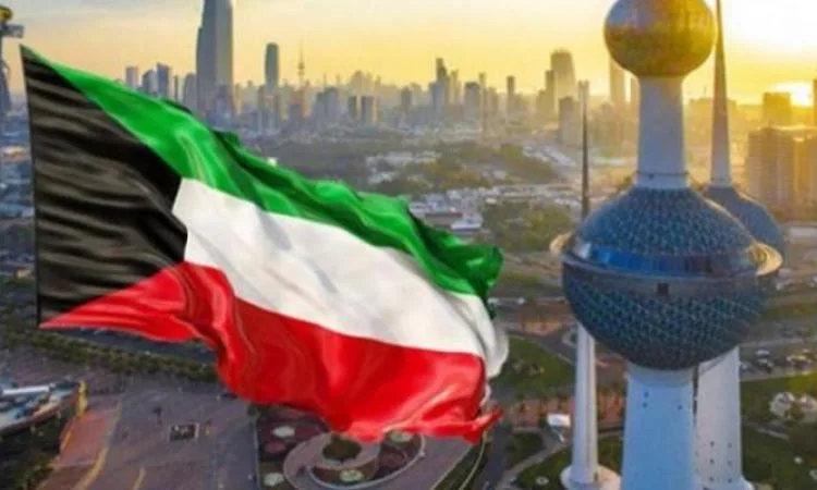 الكويت تفرض على العمال الأجانب في القطاع الخاص ضرورة الحصول على “إذن مغادرة” قبل السفر. الكويت تفرض على العمال الأجانب في القطاع الخاص ضرورة الحصول على “إذن مغادرة” قبل السفر.