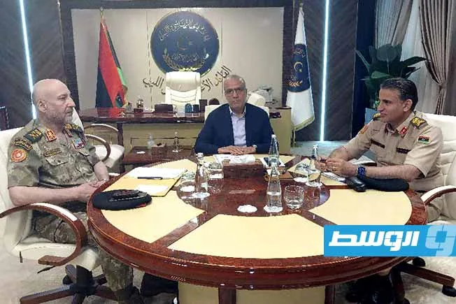 اللافي والحداد والنمروش يتحدثون عن جهود تعزيز الهدنة في طرابلس اللافي والحداد والنمروش يتحدثون عن جهود تعزيز الهدنة في طرابلس