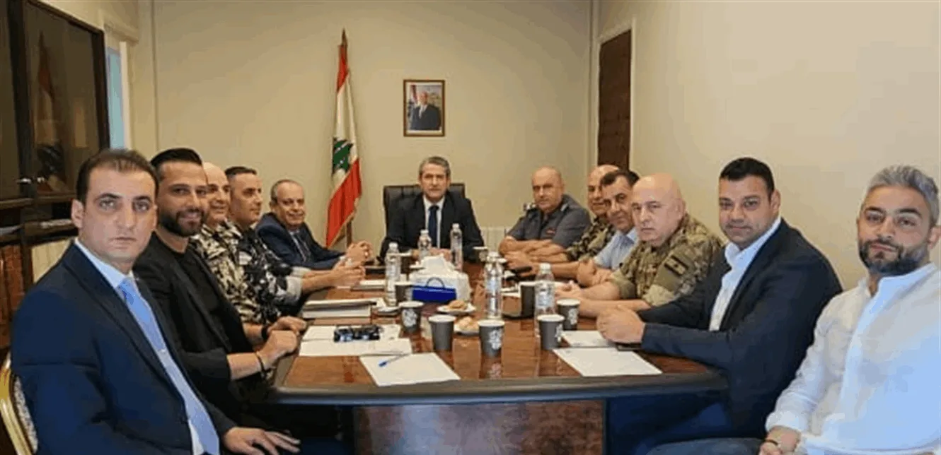 اللجنة الأمنية الفرعية في البقاع تناقش أوضاع المخيمات وسبل تعزيز السلامة العامة اللجنة الأمنية الفرعية في البقاع تناقش أوضاع المخيمات وسبل تعزيز السلامة العامة