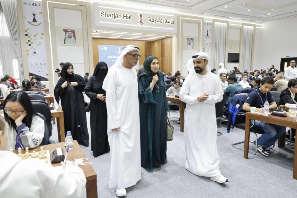 «اللجنة الاستشارية» تواصل زياراتها لنادي الشارقة للشطرنج