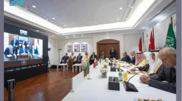 اللجنة الوزارية المعنية بغزة تلتقي الرئيس الفلسطيني لبحث جهود إنهاء العدوان والاستعداد لمؤتمر دولي لحل الدولتين.
