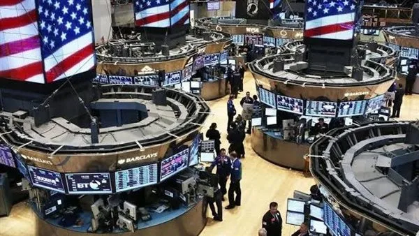 المستثمرون الدوليون يسحبون 37 مليار دولار من سوق الأسهم الأمريكية في مايو