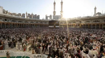 المسجد الحرام يرحب بالحجاج المتعجلين لأداء طواف الوداع