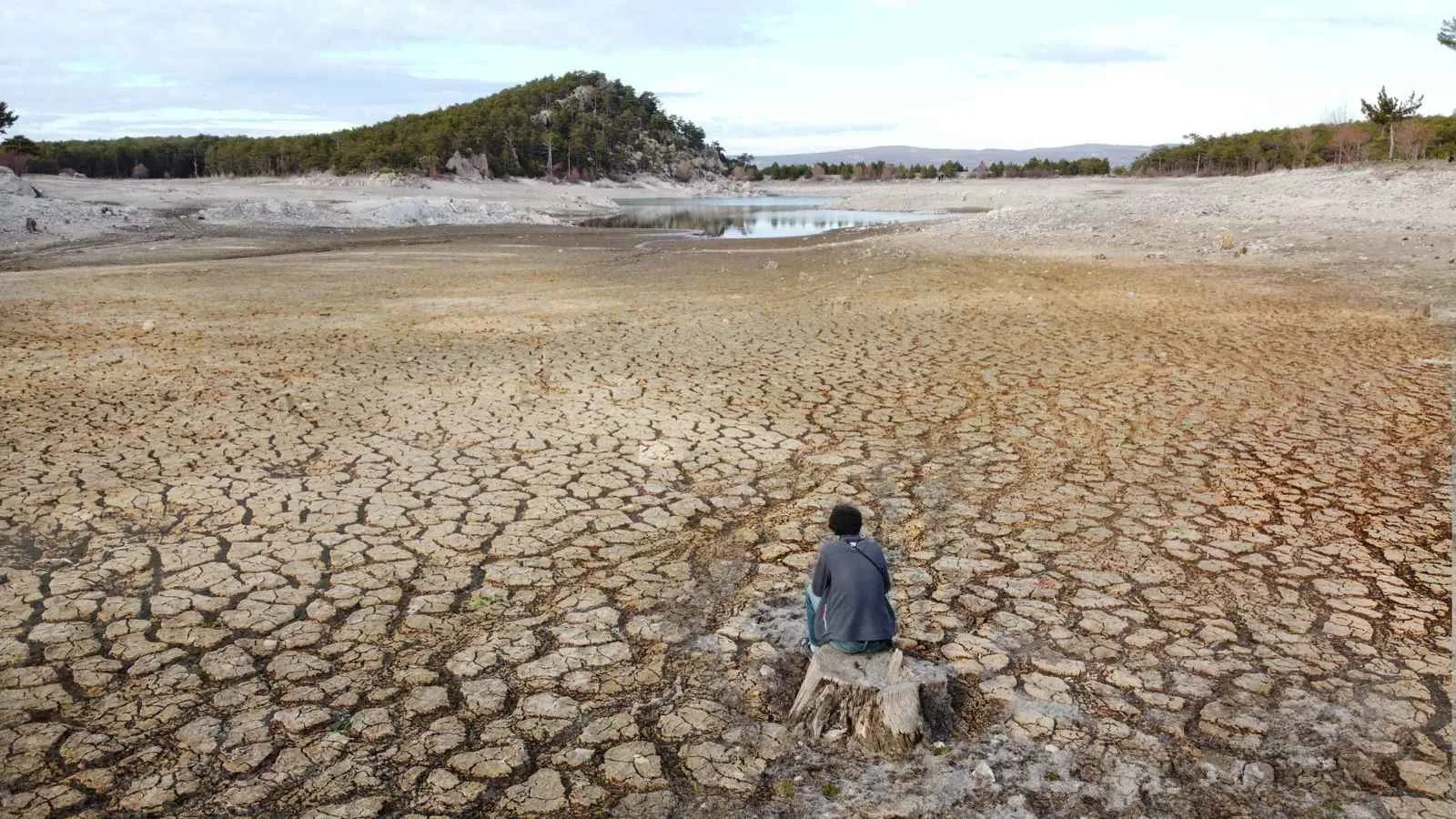 المغرب يخصص موارد لتحلية المياه لمواجهة تحديات الجفاف وتلبية احتياجات الزراعة المغرب يخصص موارد لتحلية المياه لمواجهة تحديات الجفاف وتلبية احتياجات الزراعة