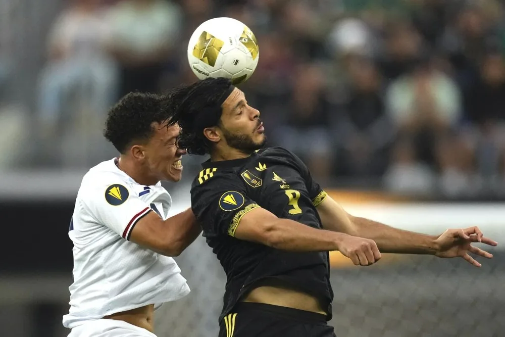 المكسيك تتغلب على الدومينيكان في بداية بطولة الكأس الذهبية لكرة القدم المكسيك تتغلب على الدومينيكان في بداية بطولة الكأس الذهبية لكرة القدم