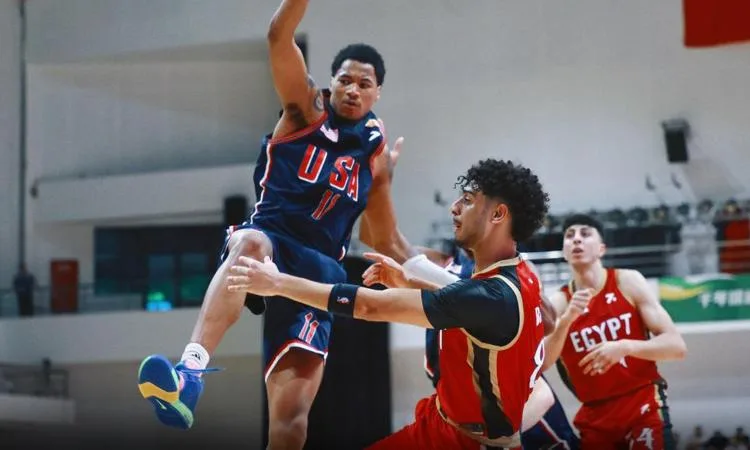 المنتخب الأولمبي يتغلب على أمريكا للمرة الثانية في بطولة التحدي لكرة السلة المنتخب الأولمبي يتغلب على أمريكا للمرة الثانية في بطولة التحدي لكرة السلة