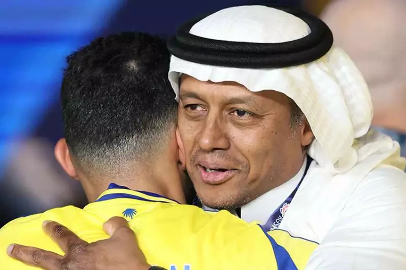 النصر السعودي يعلن عن إنهاء عقد المدير التنفيذي ماجد الجمعان. النصر السعودي يعلن عن إنهاء عقد المدير التنفيذي ماجد الجمعان.