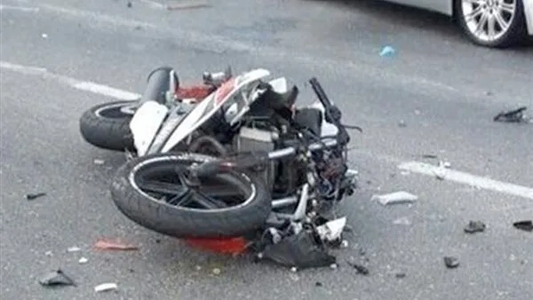 النيابة تفتح تحقيقاً في إصابة شخصين جراء انقلاب موتوسيكل في أطفيح النيابة تفتح تحقيقاً في إصابة شخصين جراء انقلاب موتوسيكل في أطفيح