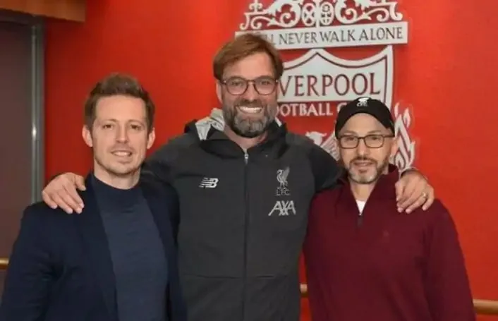 الهلال السعودي يتوصل إلى اتفاق مع المسؤول عن تطوير ليفربول لتولي منصب المدير الرياضي للنادي. الهلال السعودي يتوصل إلى اتفاق مع المسؤول عن تطوير ليفربول لتولي منصب المدير الرياضي للنادي.