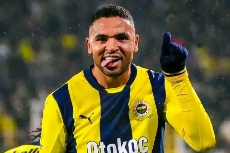 الهلال يركز على ضم النصيري بعد تعثر صفقة أوسيمين الهلال يركز على ضم النصيري بعد تعثر صفقة أوسيمين