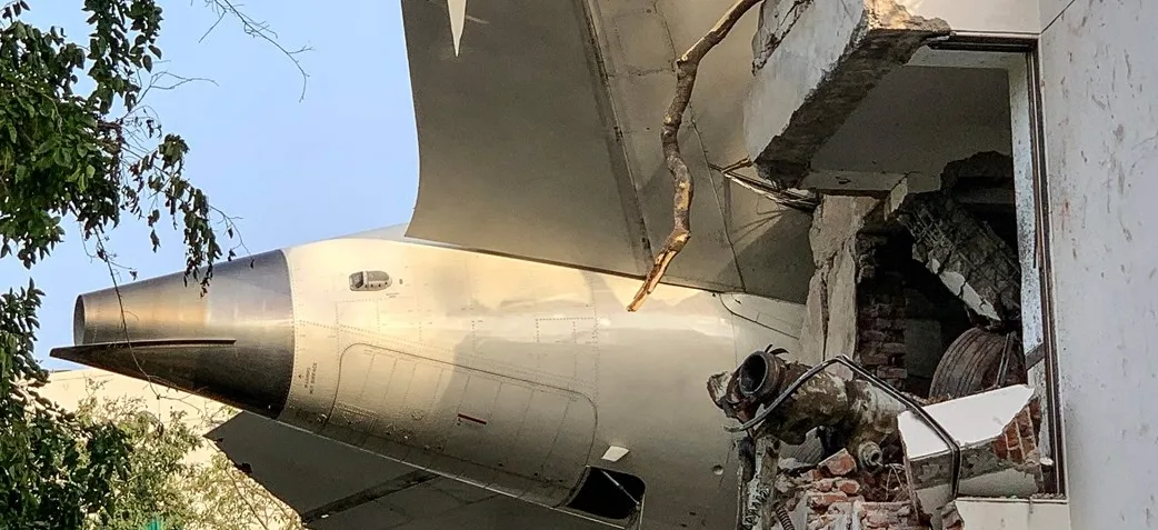 الهند: اكتشاف الصندوق الأسود الثاني لطائرة بوينغ 787 المتعرضة للحادث الهند: اكتشاف الصندوق الأسود الثاني لطائرة بوينغ 787 المتعرضة للحادث