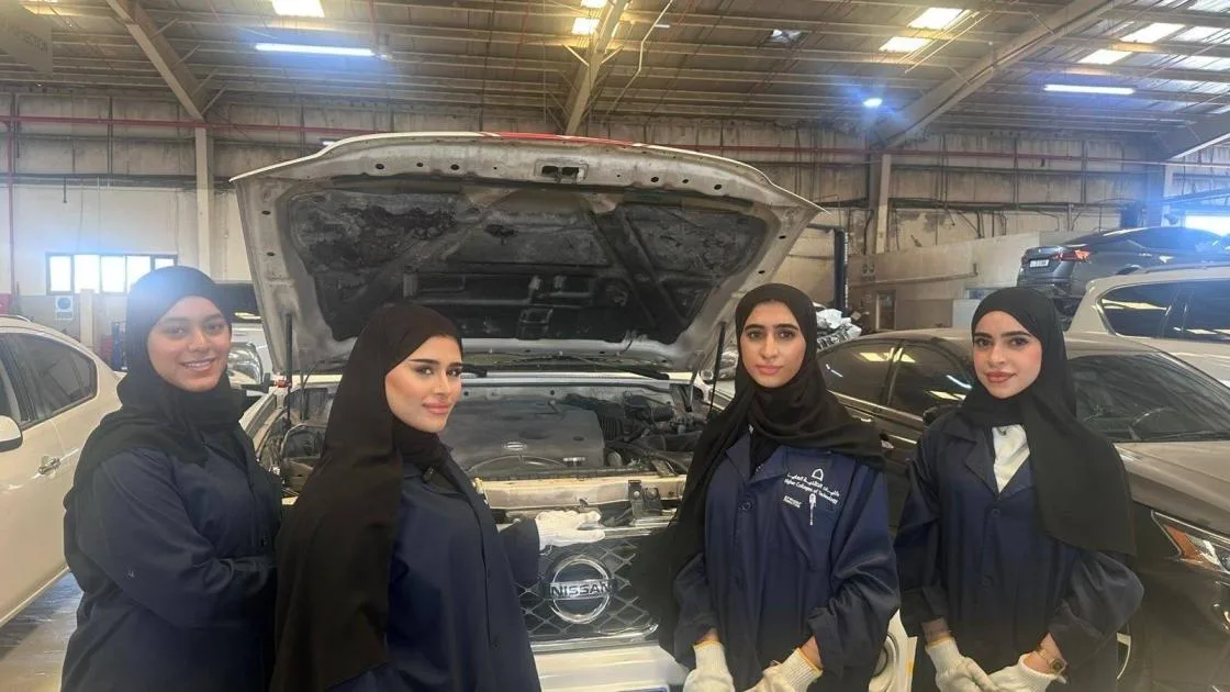 الهندسة الكهربائية: مجال يعيد صياغة الفكر وي broaden الآفاق الهندسة الكهربائية: مجال يعيد صياغة الفكر وي broaden الآفاق