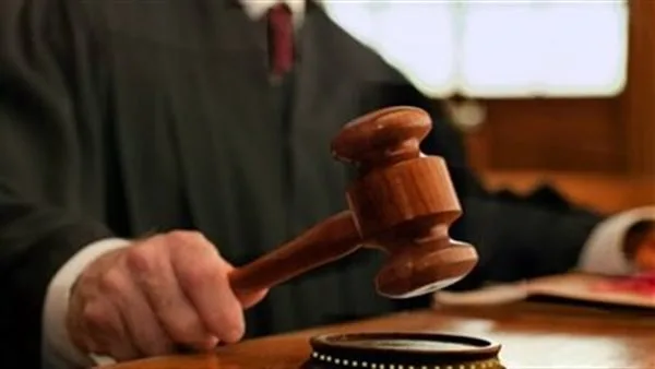 اليوم.. بدء محاكمة متهمين بت forcing شخص على توقيع إيصالات أمانة تحت الضغط اليوم.. بدء محاكمة متهمين بت forcing شخص على توقيع إيصالات أمانة تحت الضغط