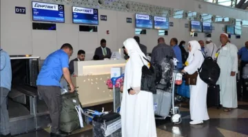 اليوم.. مصر للطيران تنظم 19 رحلة لإعادة حجاج بيت الله الحرام.