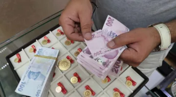 انخفاض أسعار الذهب في تركيا تحت تأثير عالمي.. «عيار 24» يصل إلى 4226 ليرة