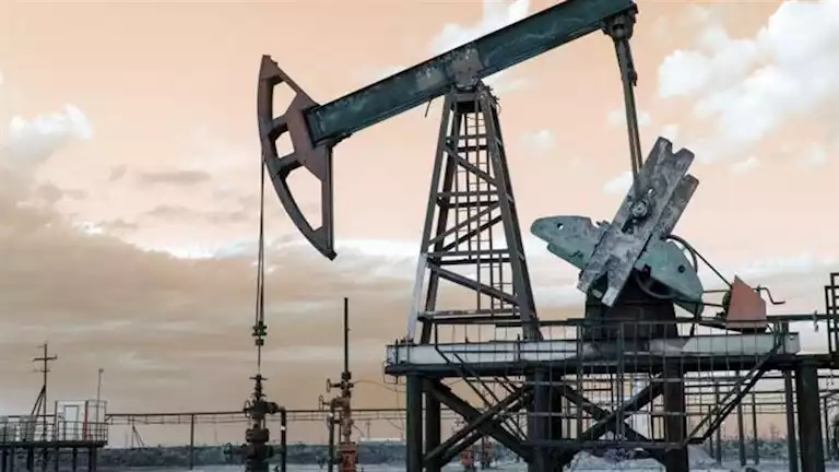 انخفاض أسعار النفط بأكثر من 3.5% اليوم انخفاض أسعار النفط بأكثر من 3.5% اليوم