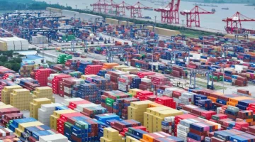 انخفاض استيرادات الولايات المتحدة في مايو نتيجة لفرض رسوم جمركية بنسبة 145% على الصين