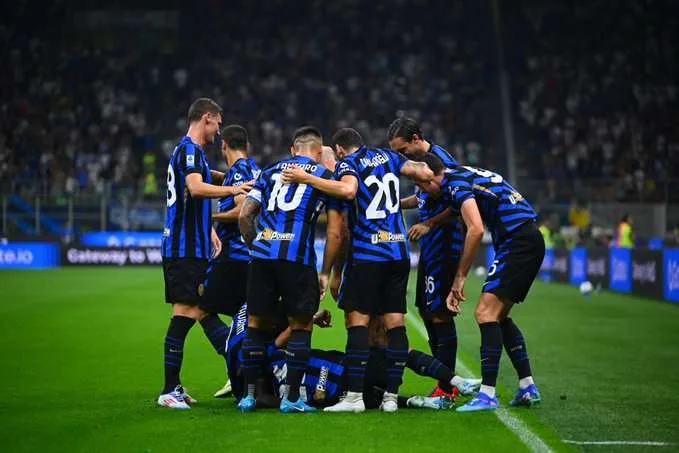 انزاجي يطلب من إدارة الهلال ضم أحد نجوم إنتر ميلان. انزاجي يطلب من إدارة الهلال ضم أحد نجوم إنتر ميلان.