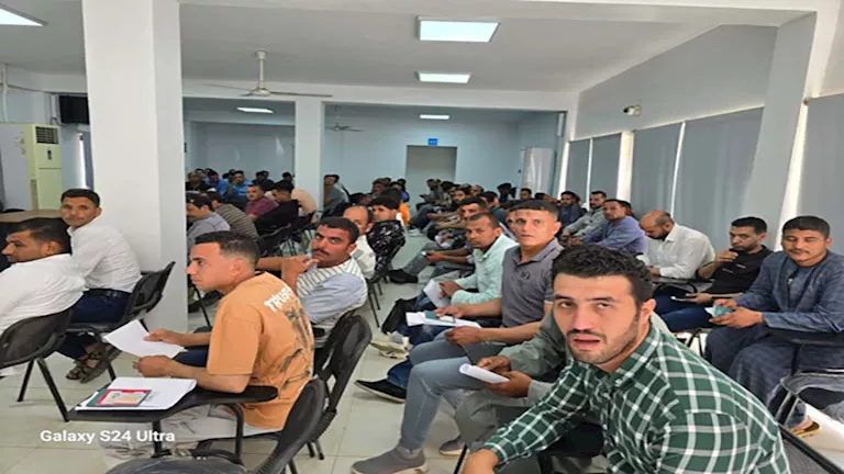 انطلاق امتحانات للعمال المصريين للعمل في قطاع الزجاج بالأردن انطلاق امتحانات للعمال المصريين للعمل في قطاع الزجاج بالأردن