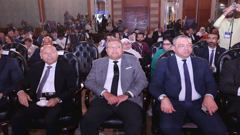 انطلاق مؤتمر “أخبار اليوم العقاري” بحضور وزيري الإسكان والشباب انطلاق مؤتمر “أخبار اليوم العقاري” بحضور وزيري الإسكان والشباب