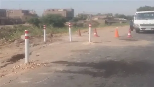 انفصال جزئي غير متوقع.. الطرق والجسور: صيانة ضرورية وعاجلة في مدخل طريق أرمنت الواحات انفصال جزئي غير متوقع.. الطرق والجسور: صيانة ضرورية وعاجلة في مدخل طريق أرمنت الواحات