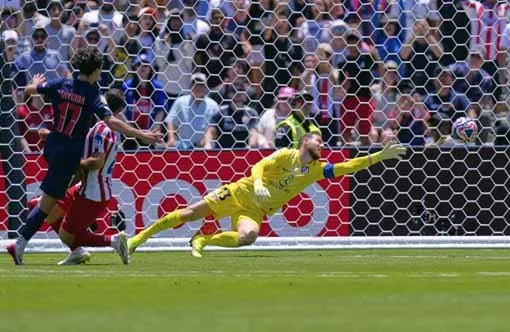 باريس سان جيرمان يحقق فوزاً كبيراً على أتلتيكو مدريد في بداية مشواره بكأس العالم للأندية باريس سان جيرمان يحقق فوزاً كبيراً على أتلتيكو مدريد في بداية مشواره بكأس العالم للأندية