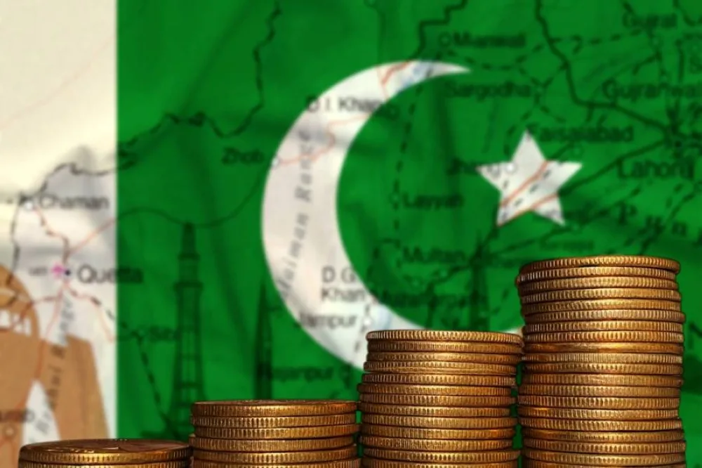 باكستان تقلص الميزانية العامة وتزيد من مخصصات الدفاع لعام 2025-2026 باكستان تقلص الميزانية العامة وتزيد من مخصصات الدفاع لعام 2025-2026