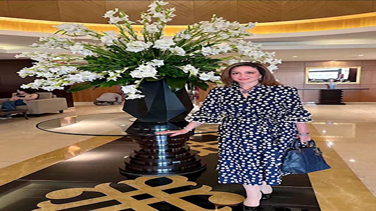 بالصور.. إلهام شاهين تجتمع مع زوجة الرئيس العراقي بالصور.. إلهام شاهين تجتمع مع زوجة الرئيس العراقي