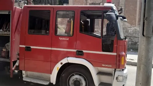 بالصور.. الدفاع المدني ينقذ قاطني عمارة في حلوان بعد اشتعال حريق مفاجئ بالصور.. الدفاع المدني ينقذ قاطني عمارة في حلوان بعد اشتعال حريق مفاجئ