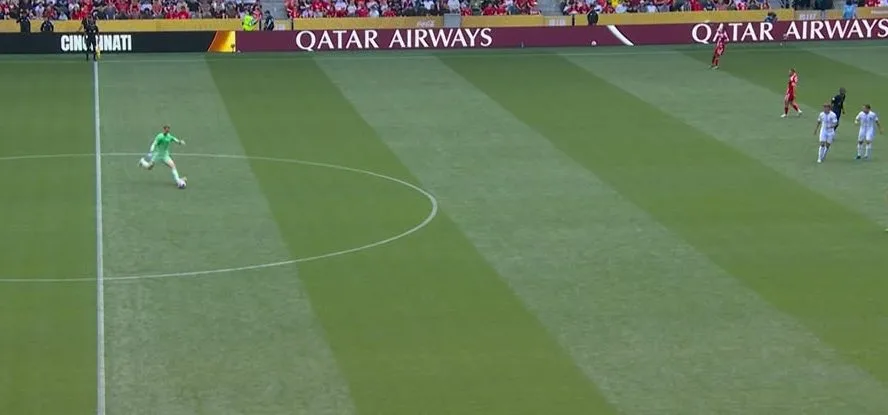 بايرن ميونخ يحقق فوزًا ساحقًا على أوكلاند سيتي بنتيجة 10-0 في الجولة الأولى من كأس العالم للأندية بايرن ميونخ يحقق فوزًا ساحقًا على أوكلاند سيتي بنتيجة 10-0 في الجولة الأولى من كأس العالم للأندية