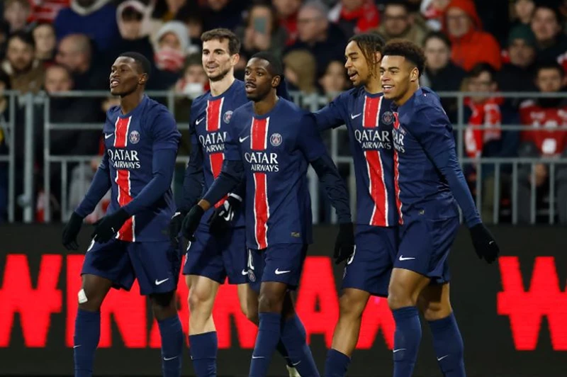 بايرن ميونيخ يستهدف لاعب باريس سان جيرمان بايرن ميونيخ يستهدف لاعب باريس سان جيرمان