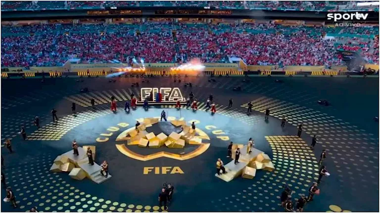 بث حي لمباراة الأهلي وإنتر ميامي (صور وفيديو) بث حي لمباراة الأهلي وإنتر ميامي (صور وفيديو)