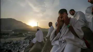 بث مباشر لخطبتي عرفة وصلاة الظهر من مسجد نمرة