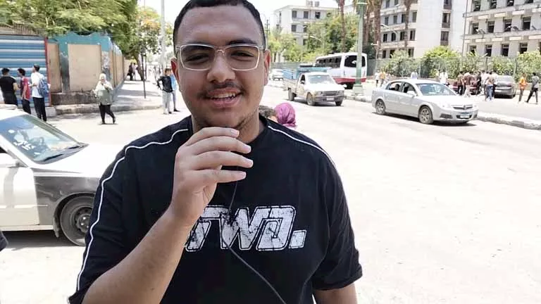 بدء ماراثون الثانوية العامة بتفاؤل من طلاب أسيوط: الانطلاقة تكون سهلة